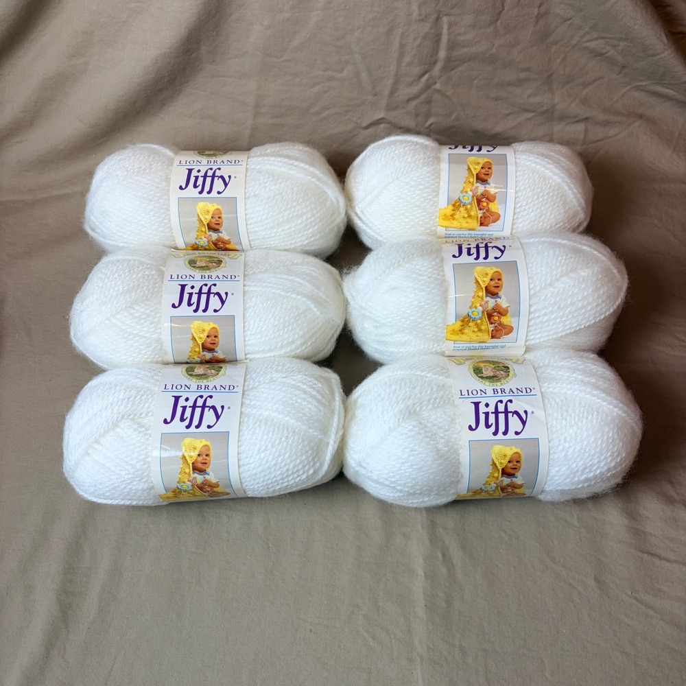 Lion Brand Jiffy Yarn White 100 Mohair Look Acrylic Bulky 6 Skeins Lot 23010
